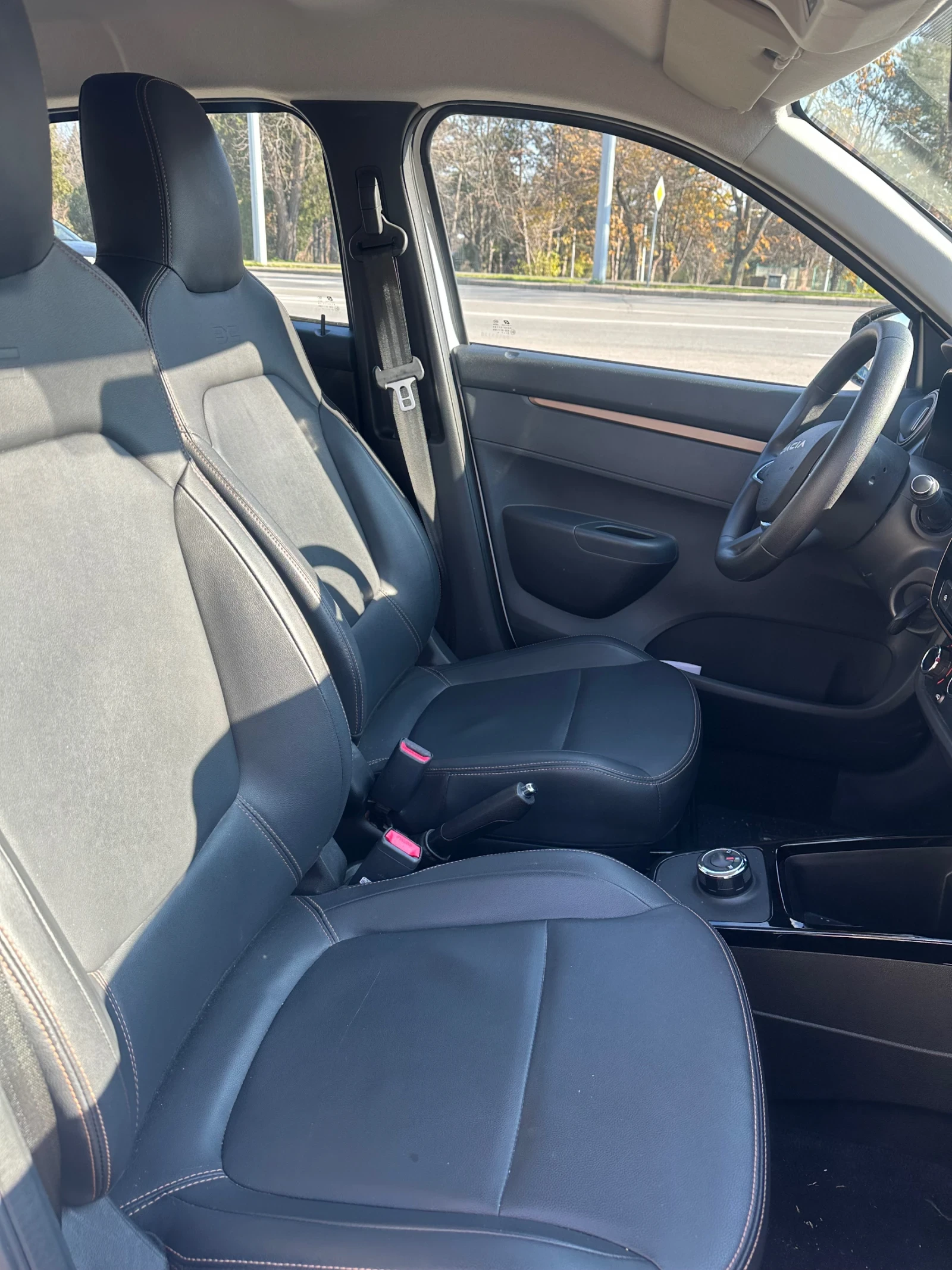 Dacia Spring | Mobile.bg � ����������� 15