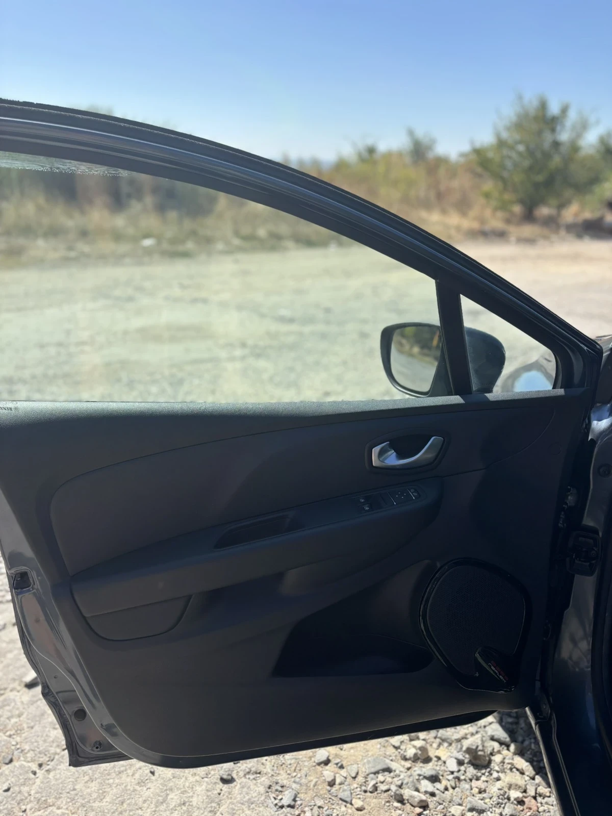 Renault Clio  - изображение 9