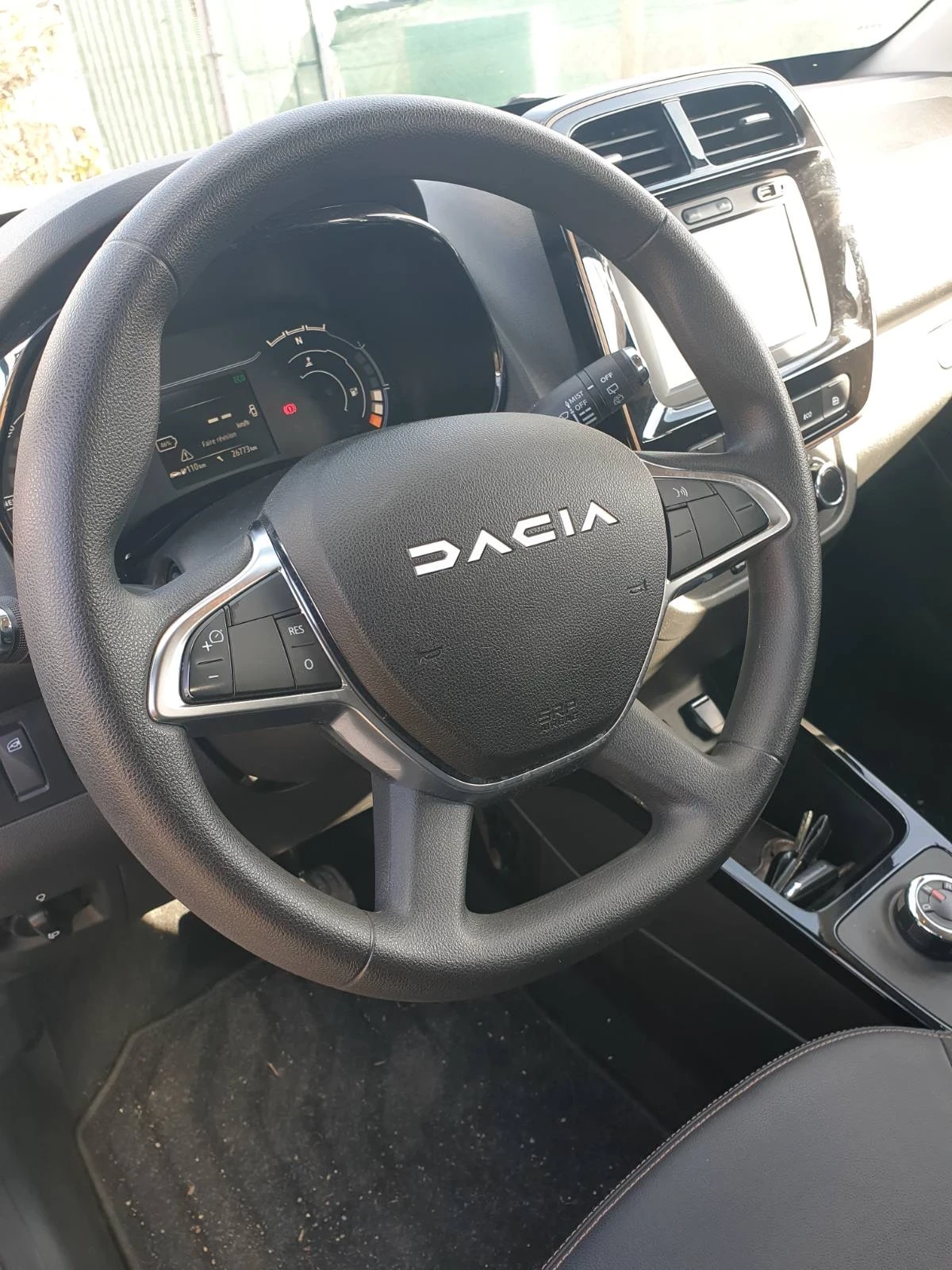 Dacia Spring  - изображение 2