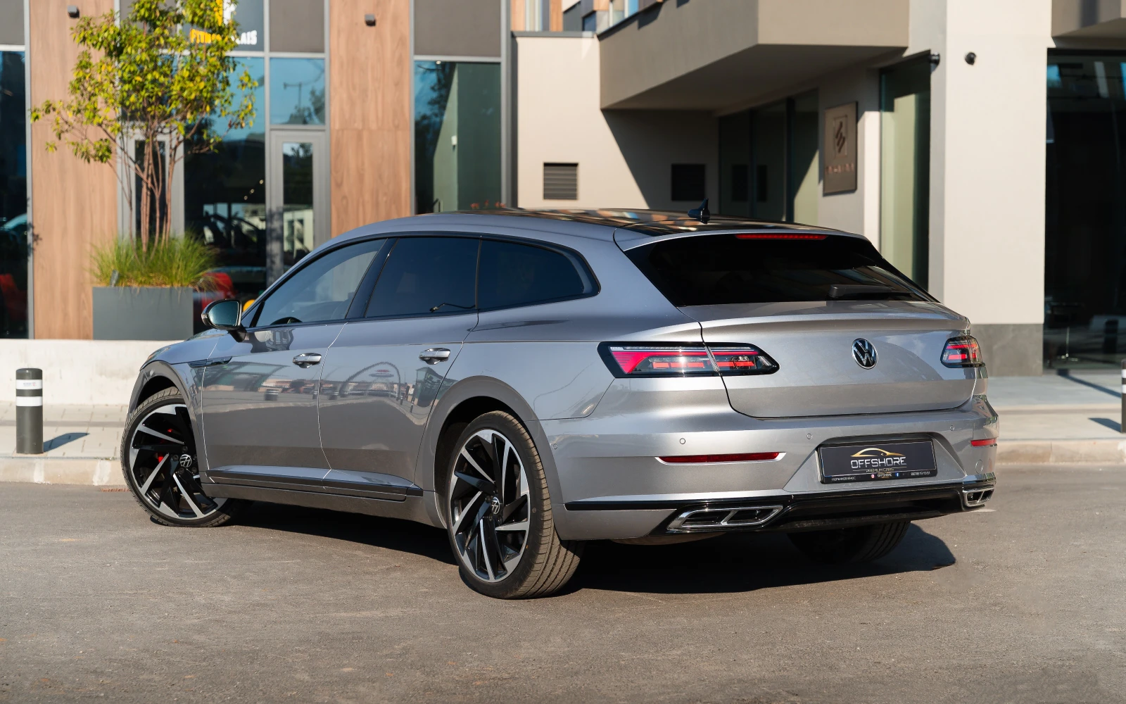 VW Arteon * R-LINE* MASSAGE* 200hp* FULL LED* ЛИЗИНГ* БАРТЕР - изображение 5