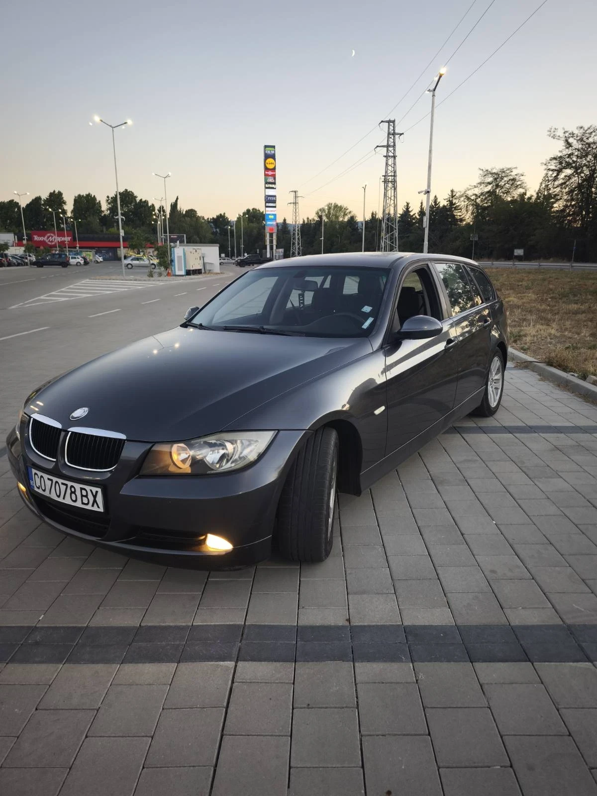 BMW 320  - изображение 2