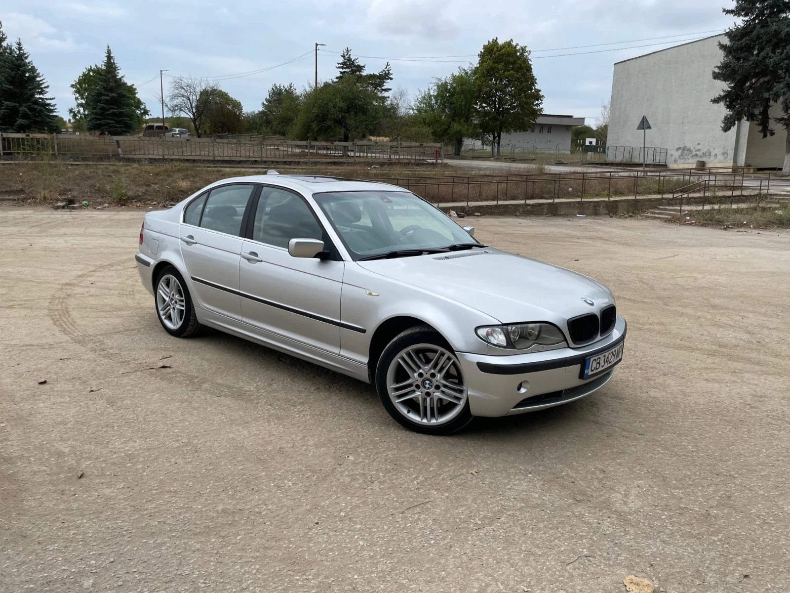 BMW 330 xi - изображение 9