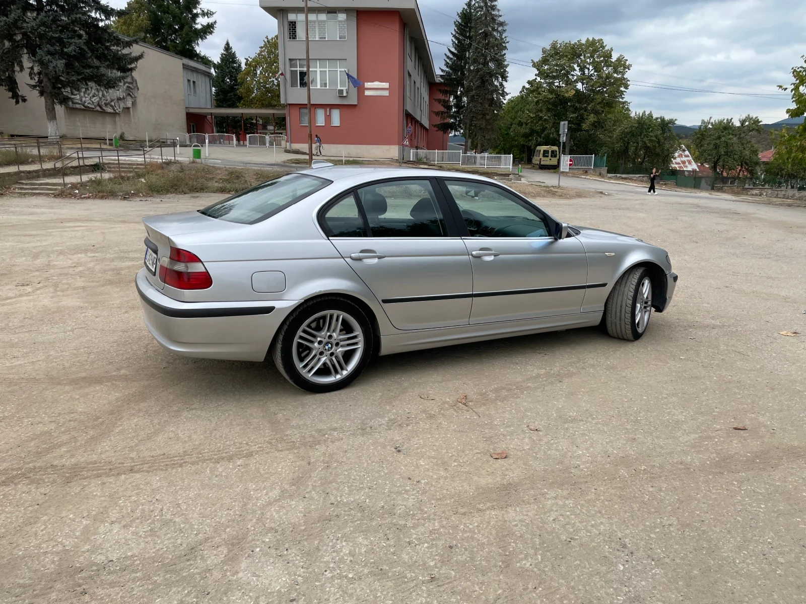 BMW 330 xi - изображение 7