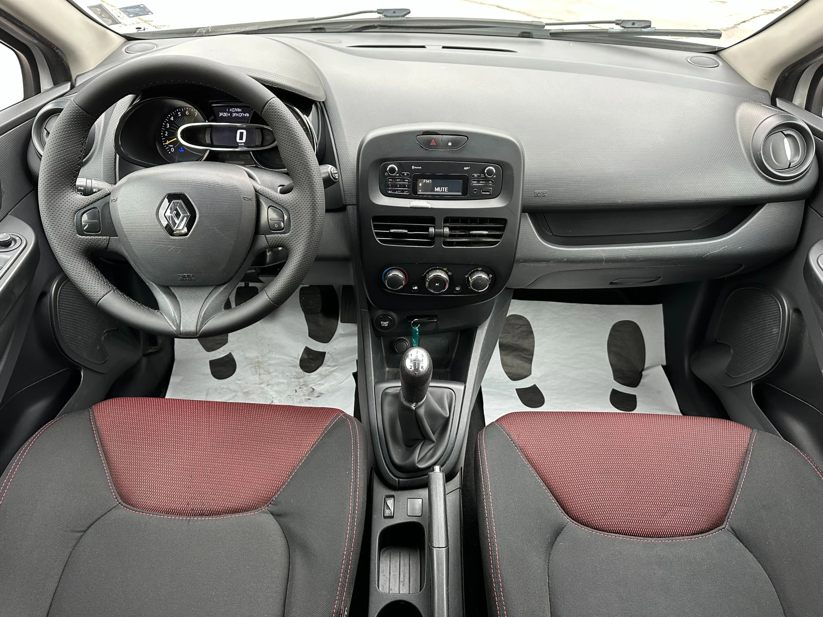 Renault Clio Гаранция/1.2i 73 к.с.  - изображение 10