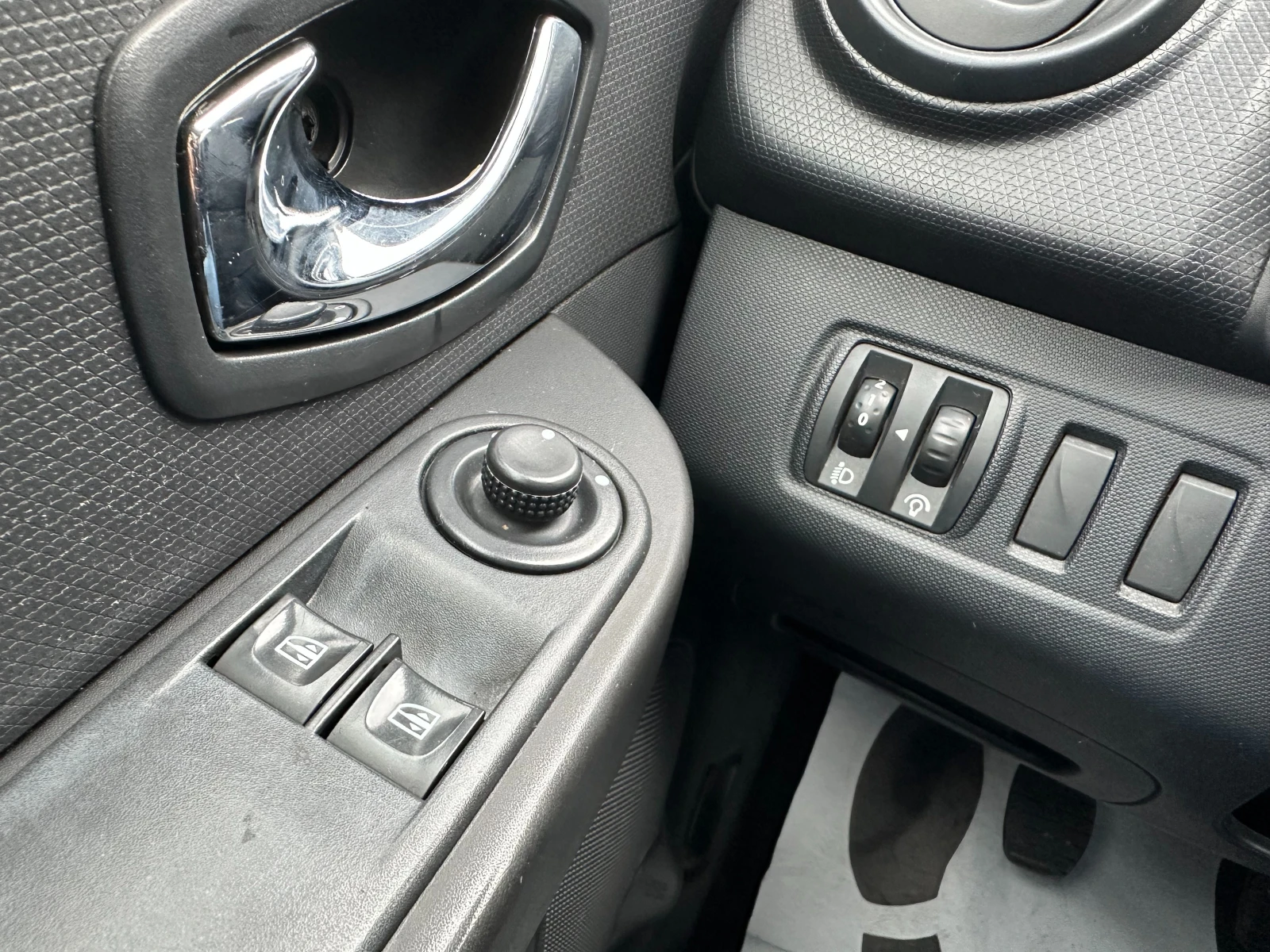 Renault Clio /1.2i 73 ..  | Mobile.bg   15