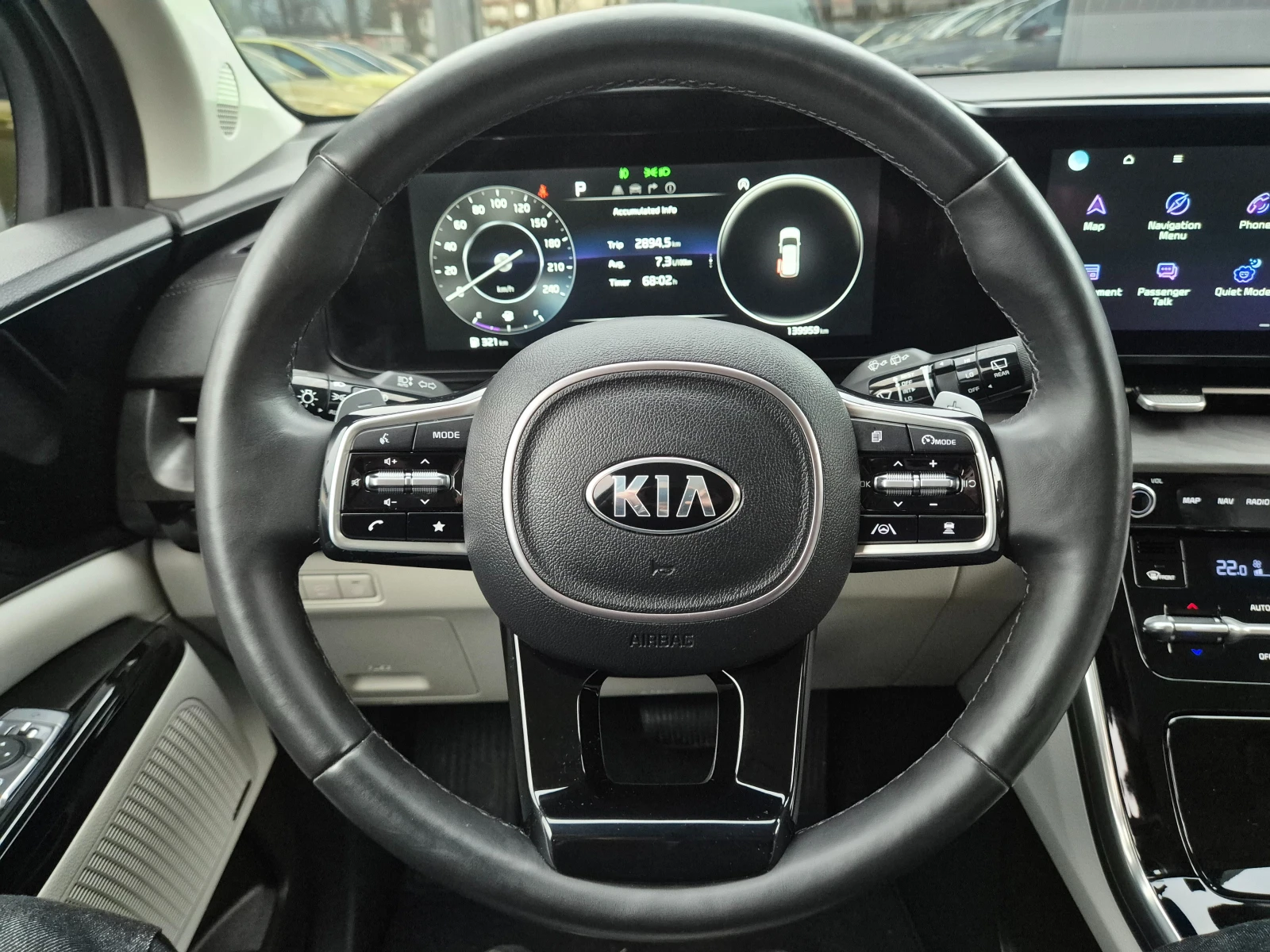 Kia Carnival 2.2 CRDI 8+ 1 ДДС - Наличен в БГ - изображение 8