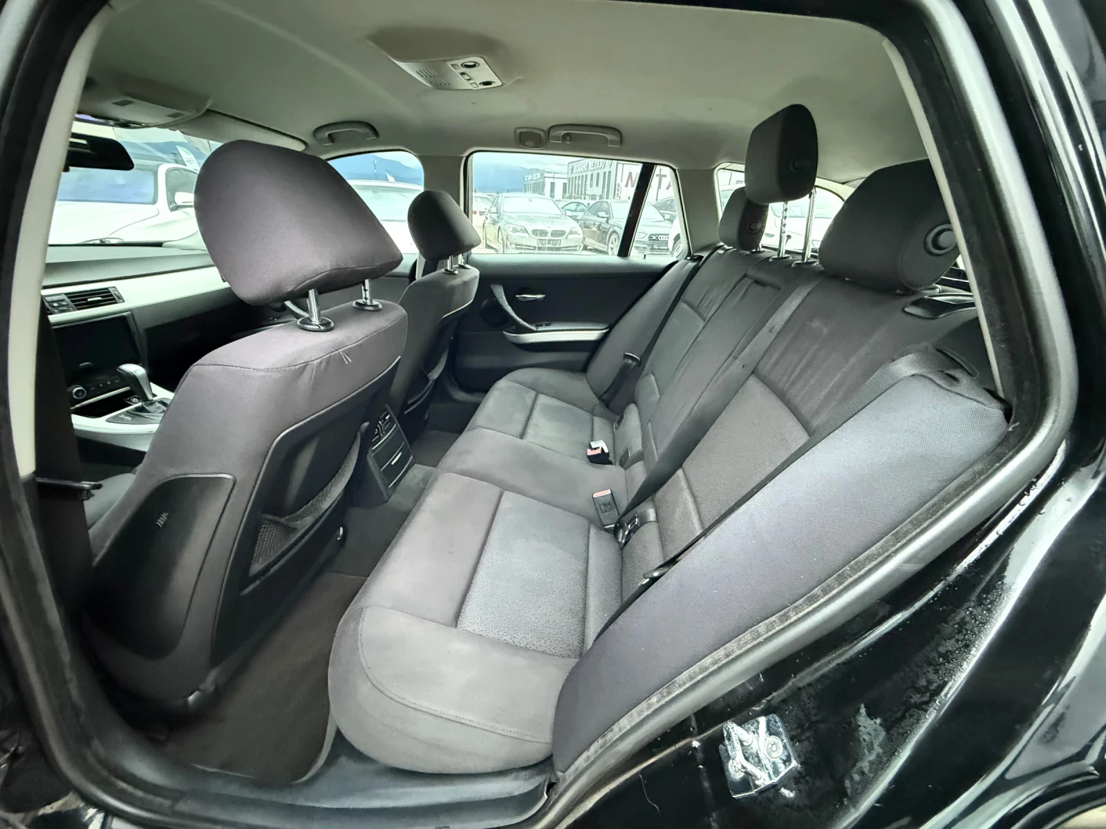 BMW 320 D* 2007г* Автоматик* Топ Състояние*  - изображение 7