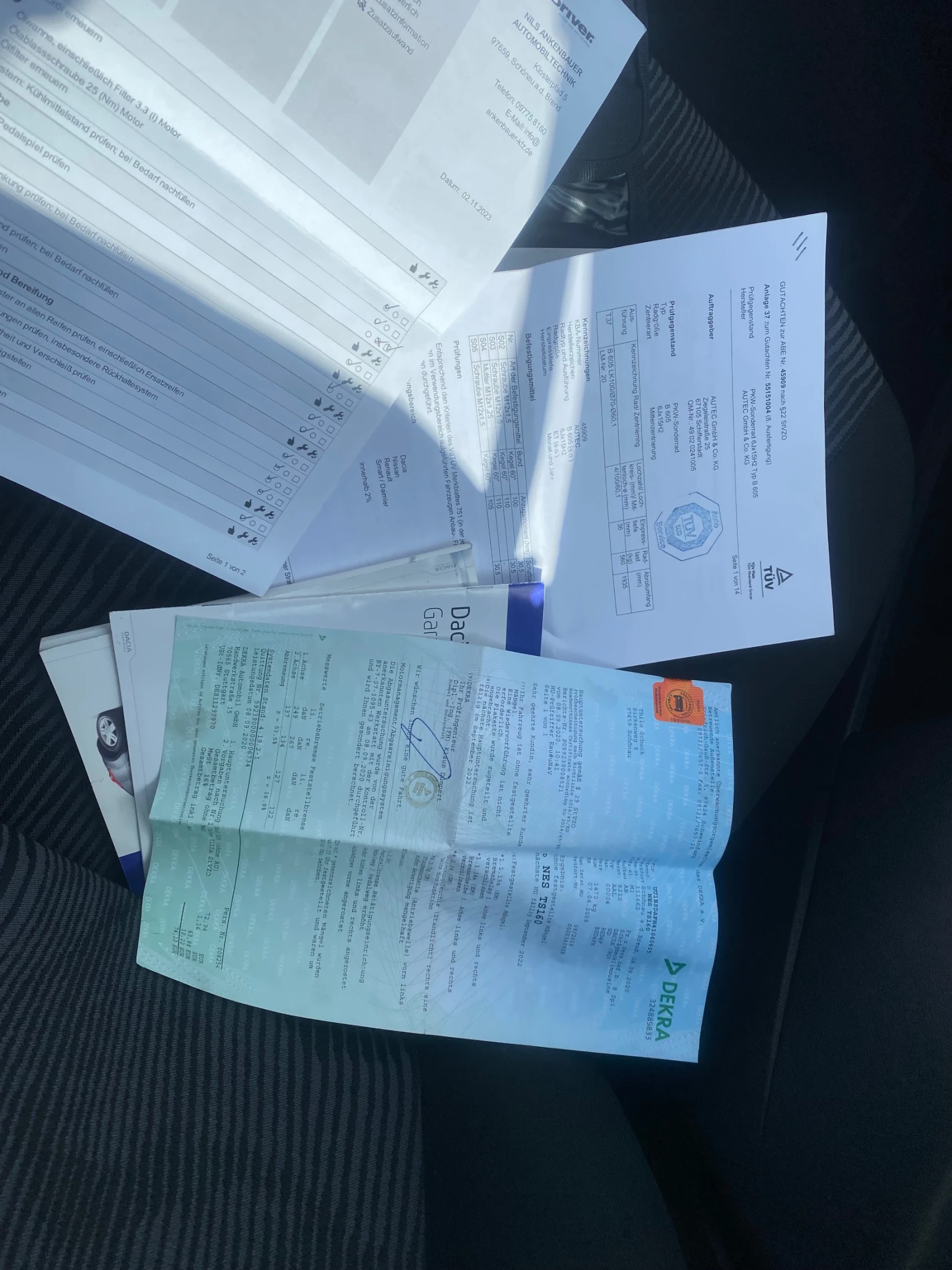 Dacia Sandero 1.6 ����� | Mobile.bg � ����������� 12