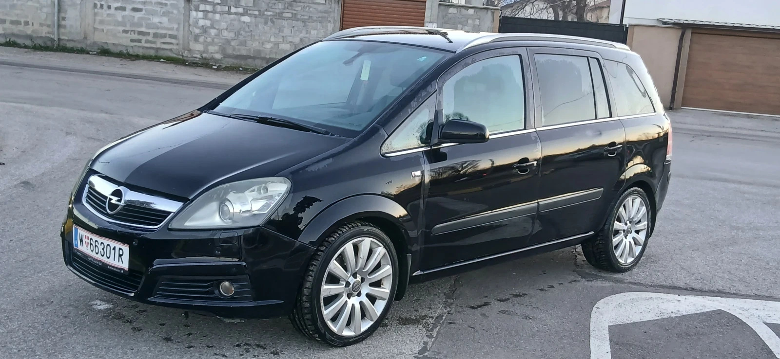 Opel Zafira, снимка 2 - Автомобили и джипове - 53754914