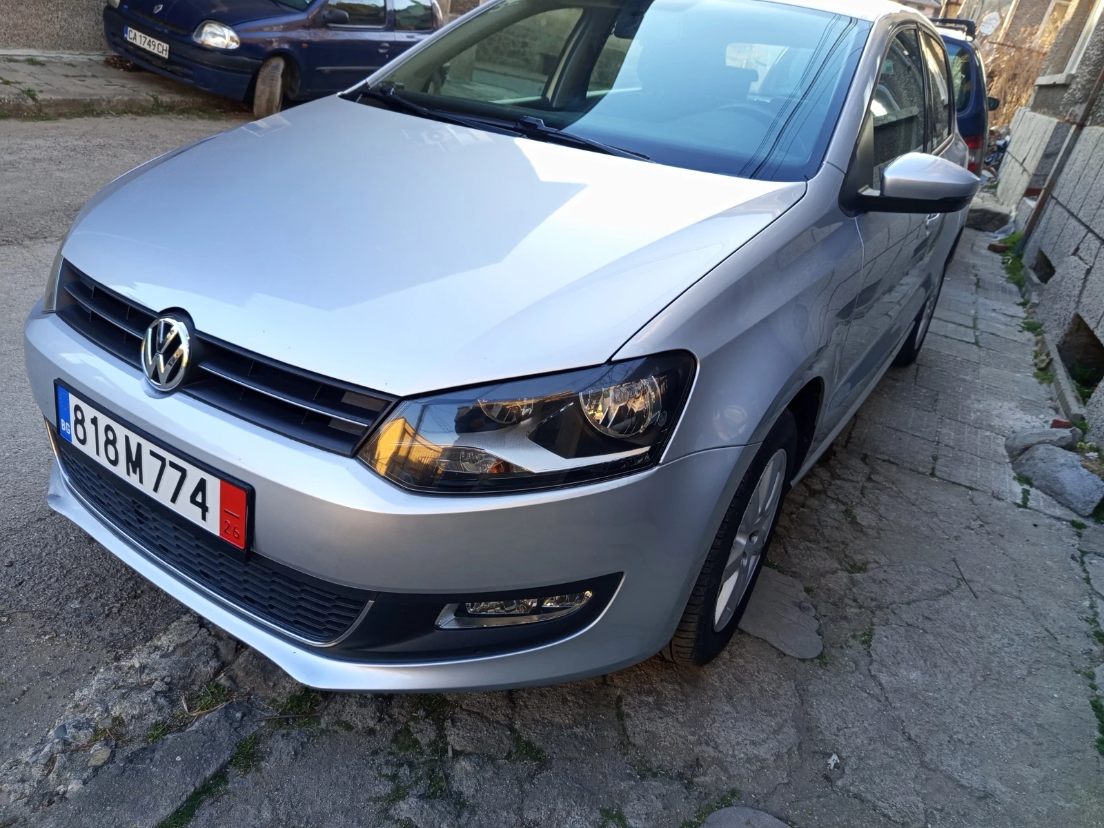 VW Polo  Face Navi Euro5, снимка 11 - Автомобили и джипове - 53830872