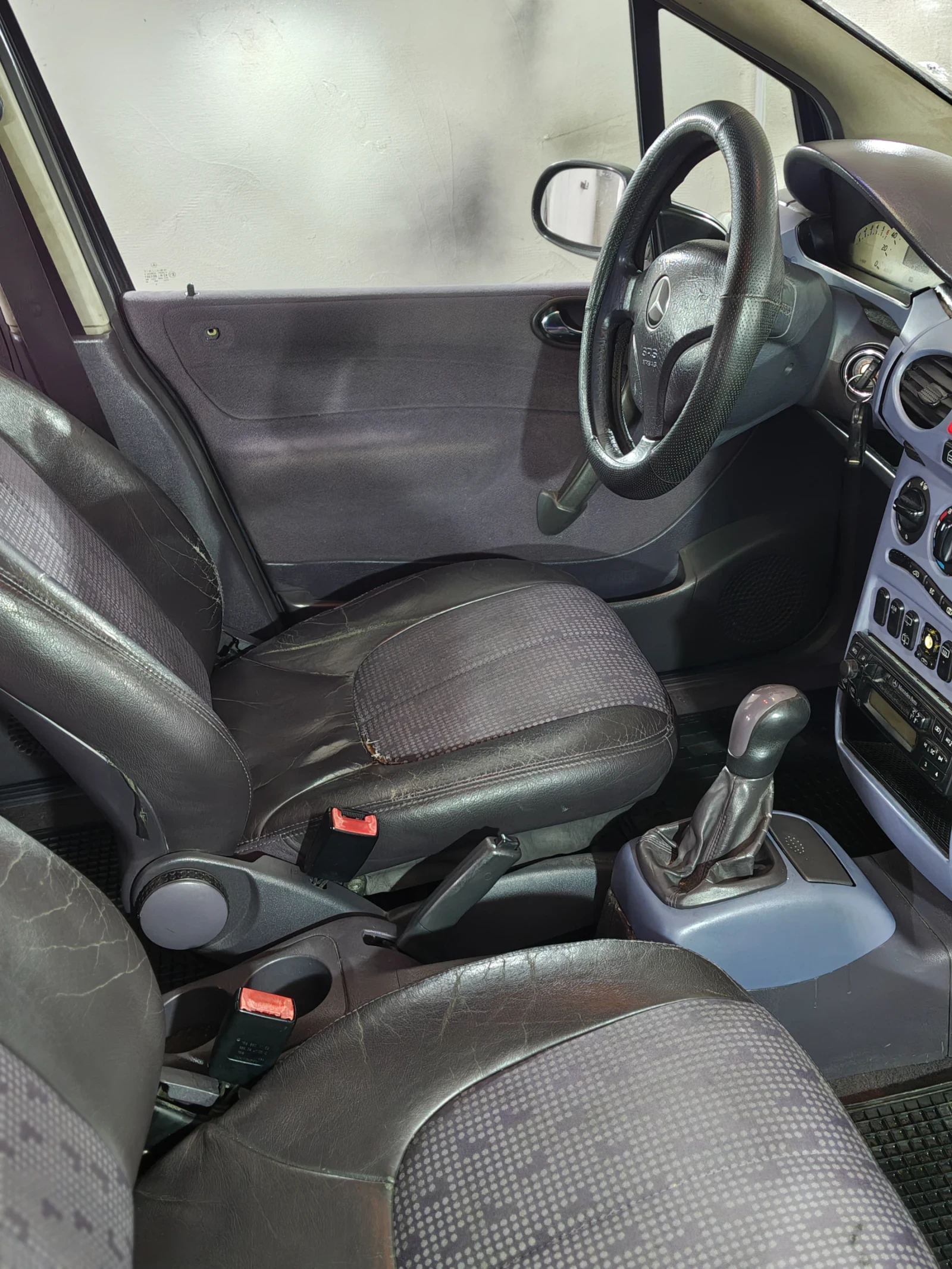 Mercedes-Benz A 160, снимка 13 - Автомобили и джипове - 53906402