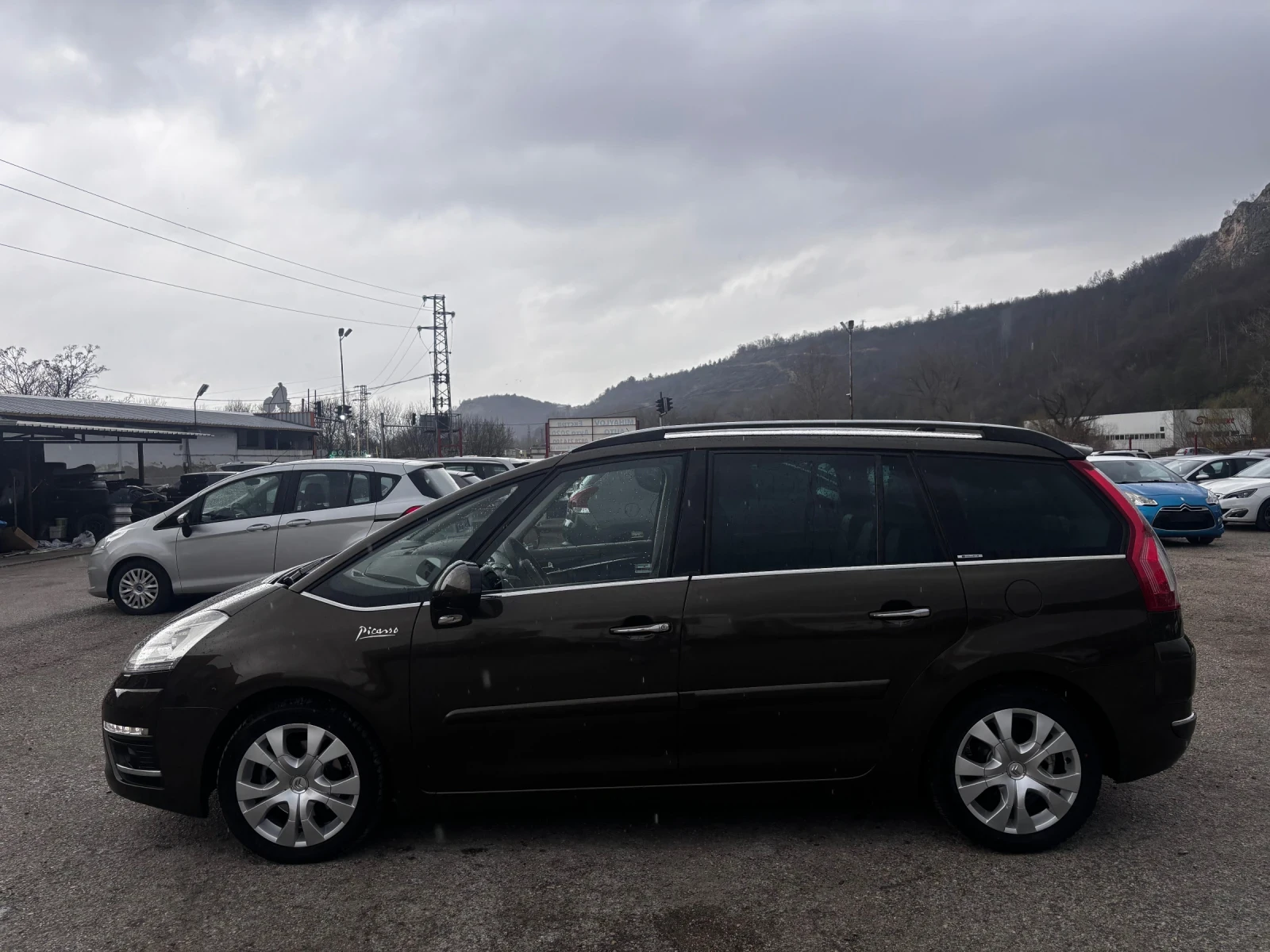Citroen C4 Picasso 2.0HDI AVTOMAT/EXCLUSIVE/КОЖА/NAVI/7МЕСТА, снимка 6 - Автомобили и джипове - 54006339