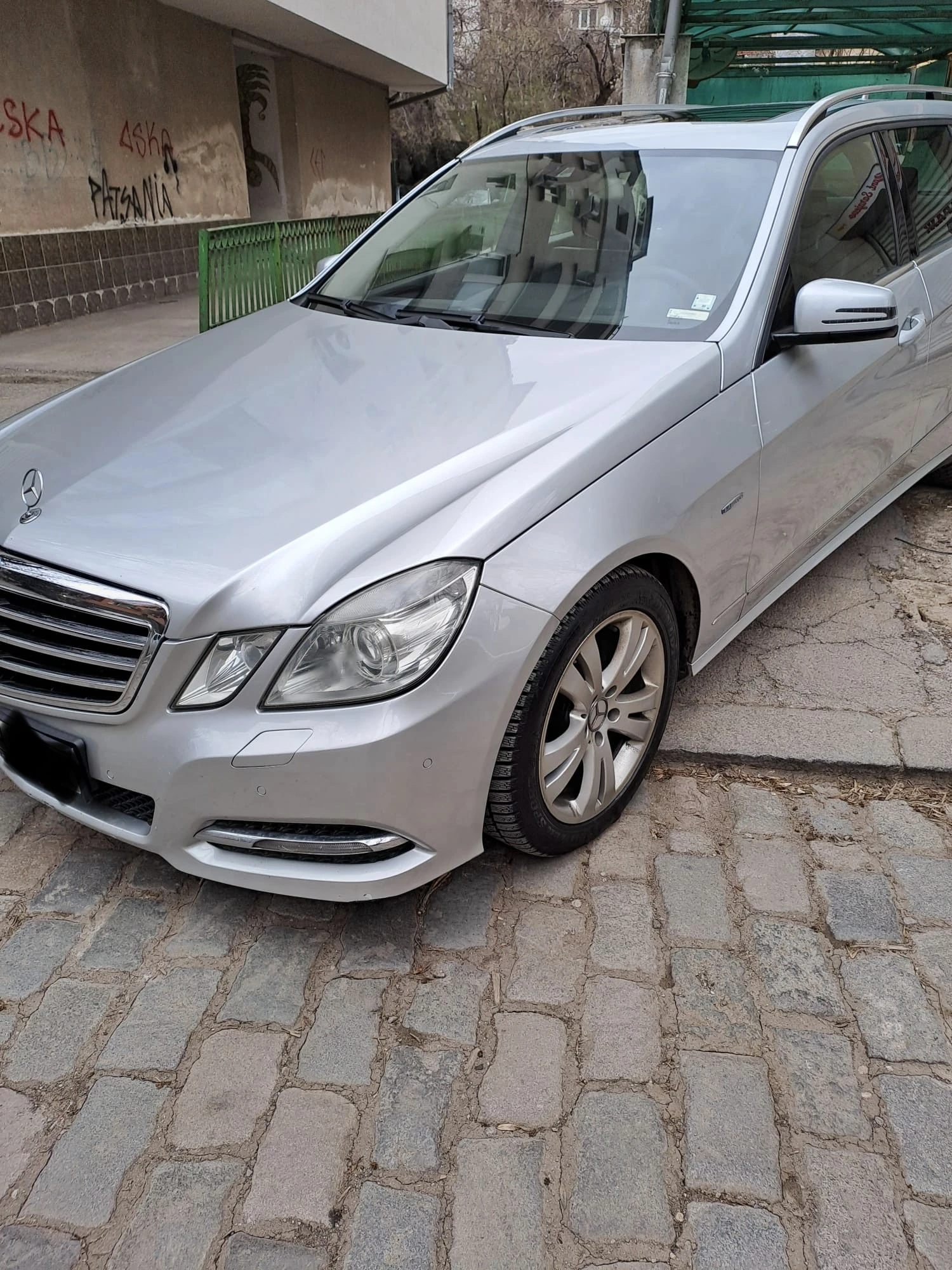 Mercedes-Benz E 220 CDI, снимка 7 - Автомобили и джипове - 54065564