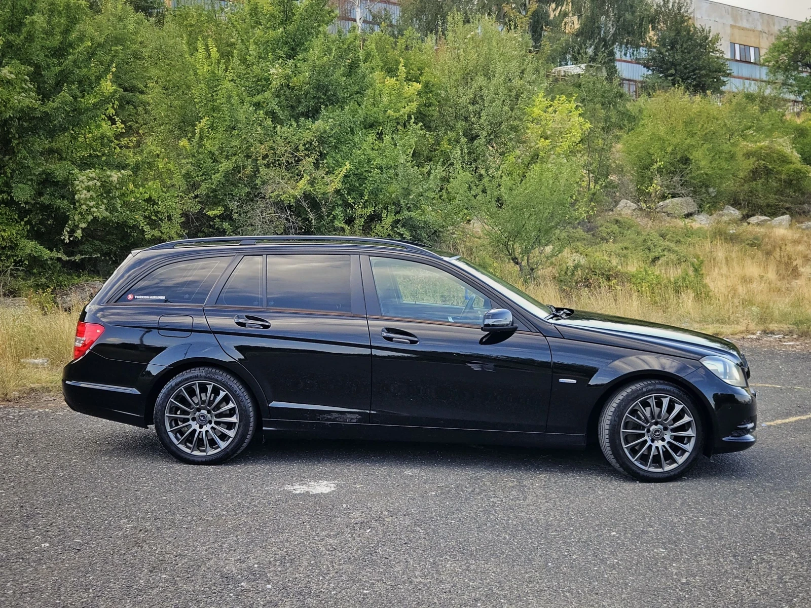 Mercedes-Benz C 220 LED / NAVI / BlueEFFICIENCY, снимка 8 - Автомобили и джипове - 54101001