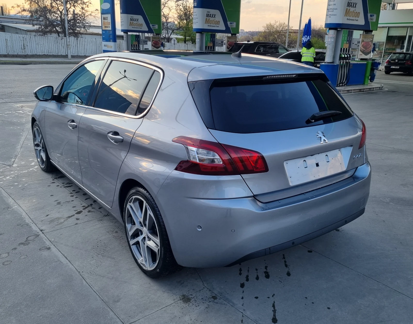 Peugeot 308 2.0e-HDI ALLURE+ 150hp, снимка 3 - Автомобили и джипове - 54184758