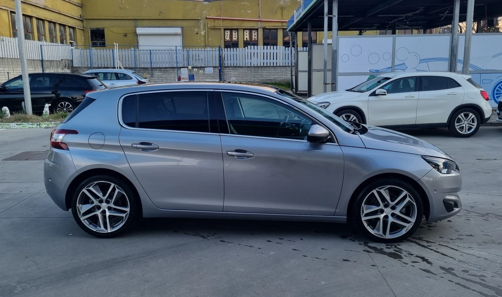 Peugeot 308 2.0e-HDI ALLURE+ 150hp, снимка 5 - Автомобили и джипове - 54184758