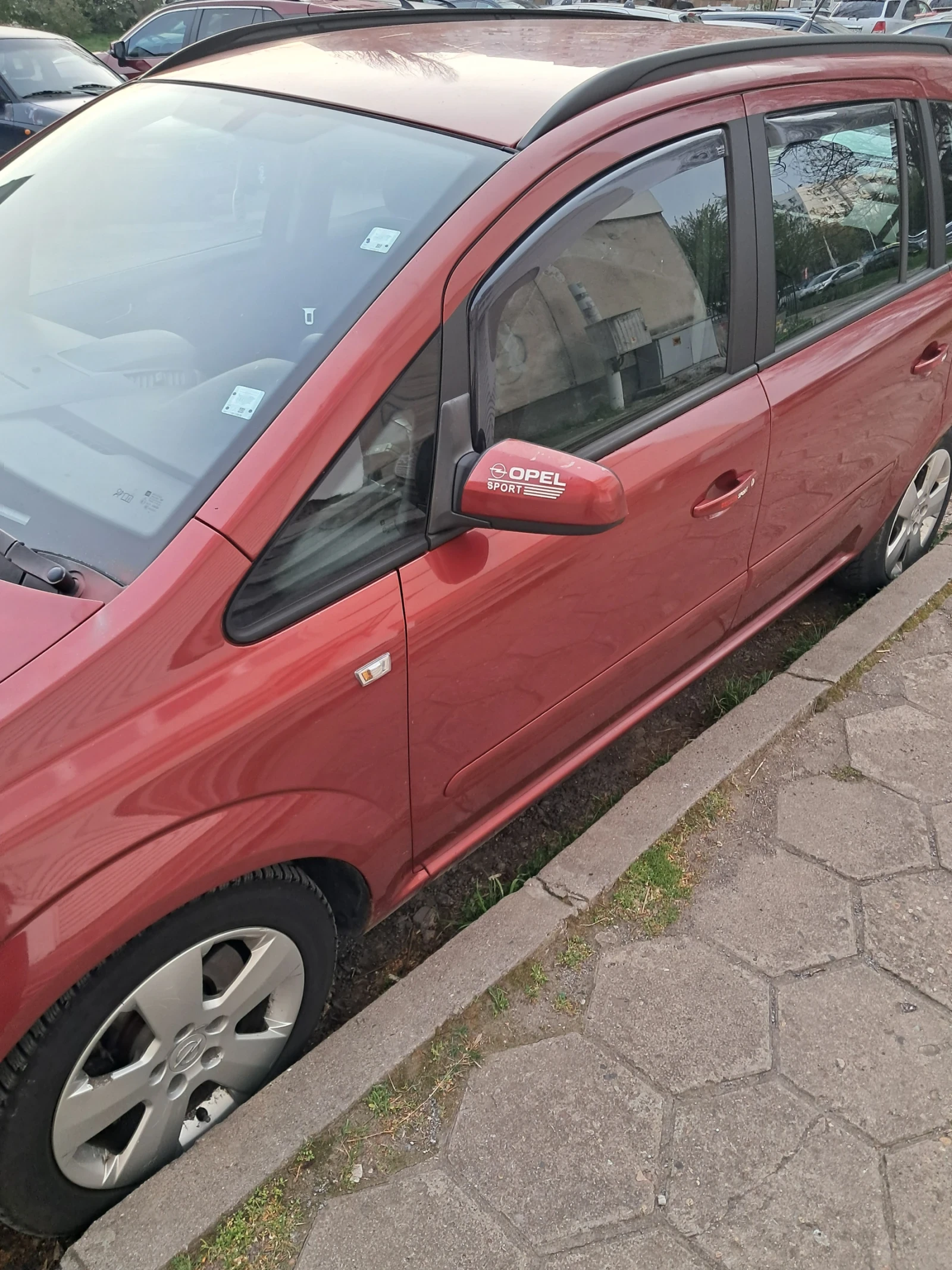 Opel Zafira, снимка 2 - Автомобили и джипове - 54286416
