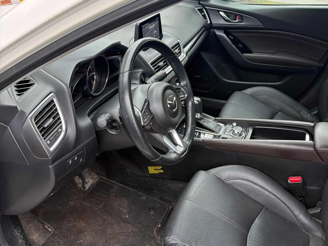 Mazda 3 * GT * CARFAX * ЦЕНА ДО БГ, снимка 5 - Автомобили и джипове - 54448484