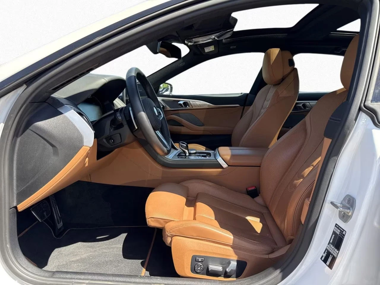 BMW 640 i/333HP/360/MSPORT/PANO/LASER/360/KLESS/SOFT/650z, снимка 8 - Автомобили и джипове - 54824090