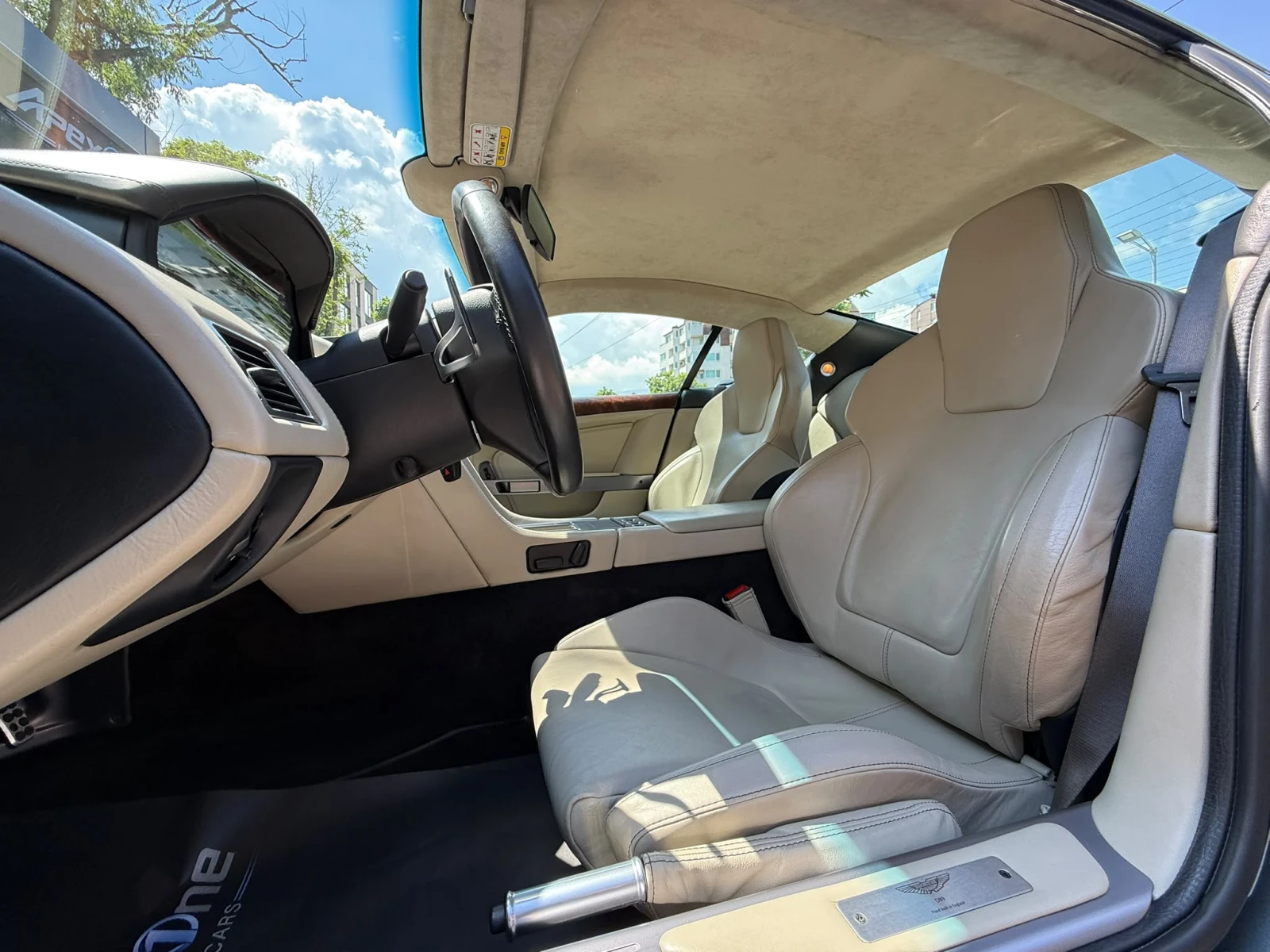 Aston Martin Db9 | Mobile.bg � ����������� 10