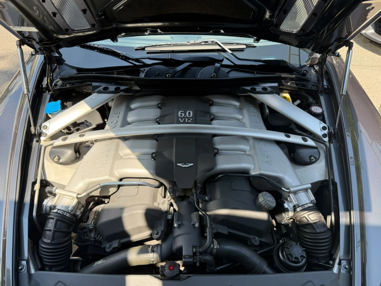 Aston Martin Db9 | Mobile.bg � ����������� 16