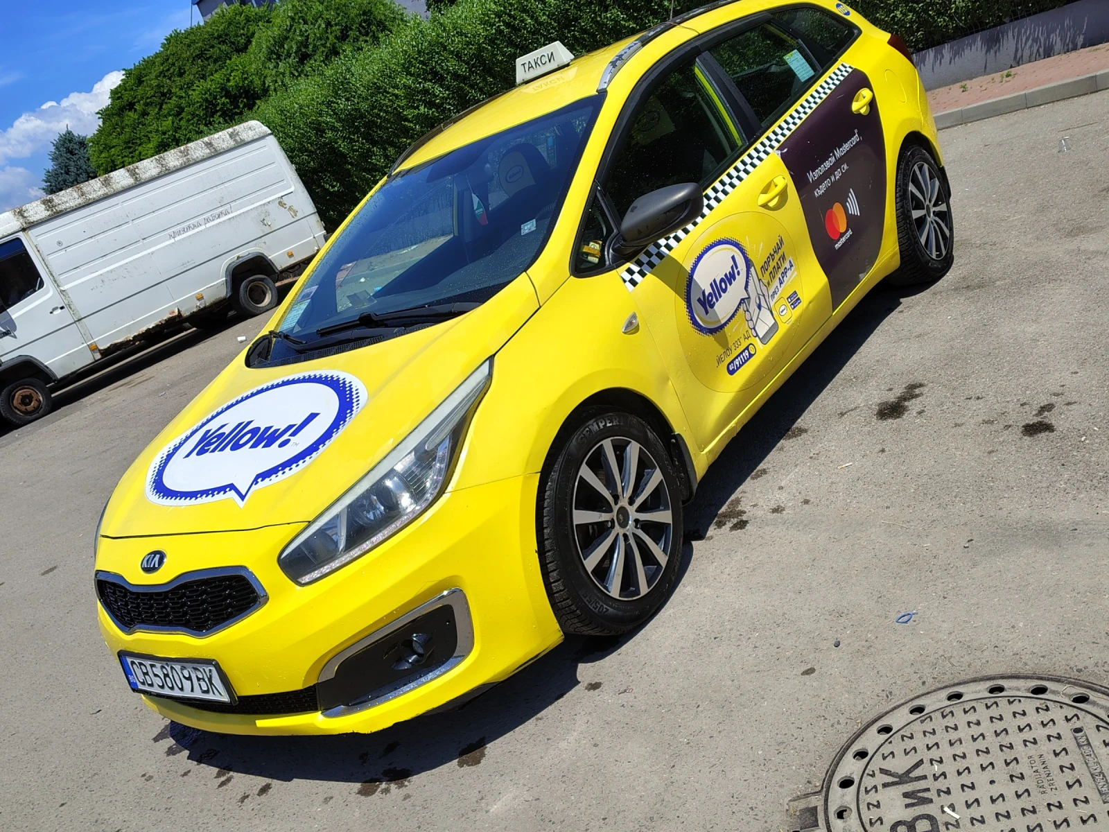 Kia Ceed 1.4, снимка 3 - Автомобили и джипове - 54978458