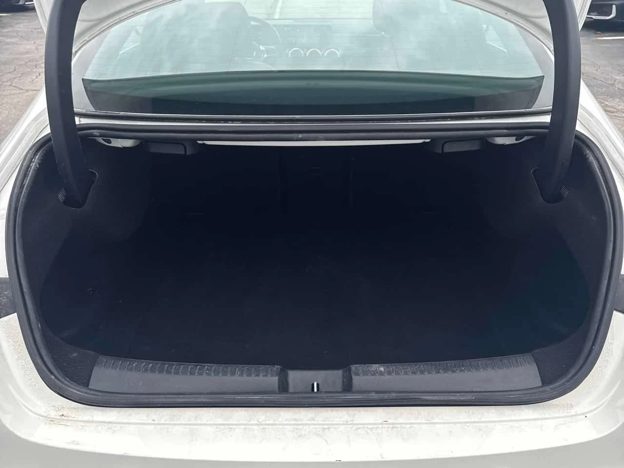 Mercedes-Benz CLA 250 * CARFAX * ОПЦИЯ ЗА ФИНАНСИРАНЕ, снимка 11 - Автомобили и джипове - 54987304
