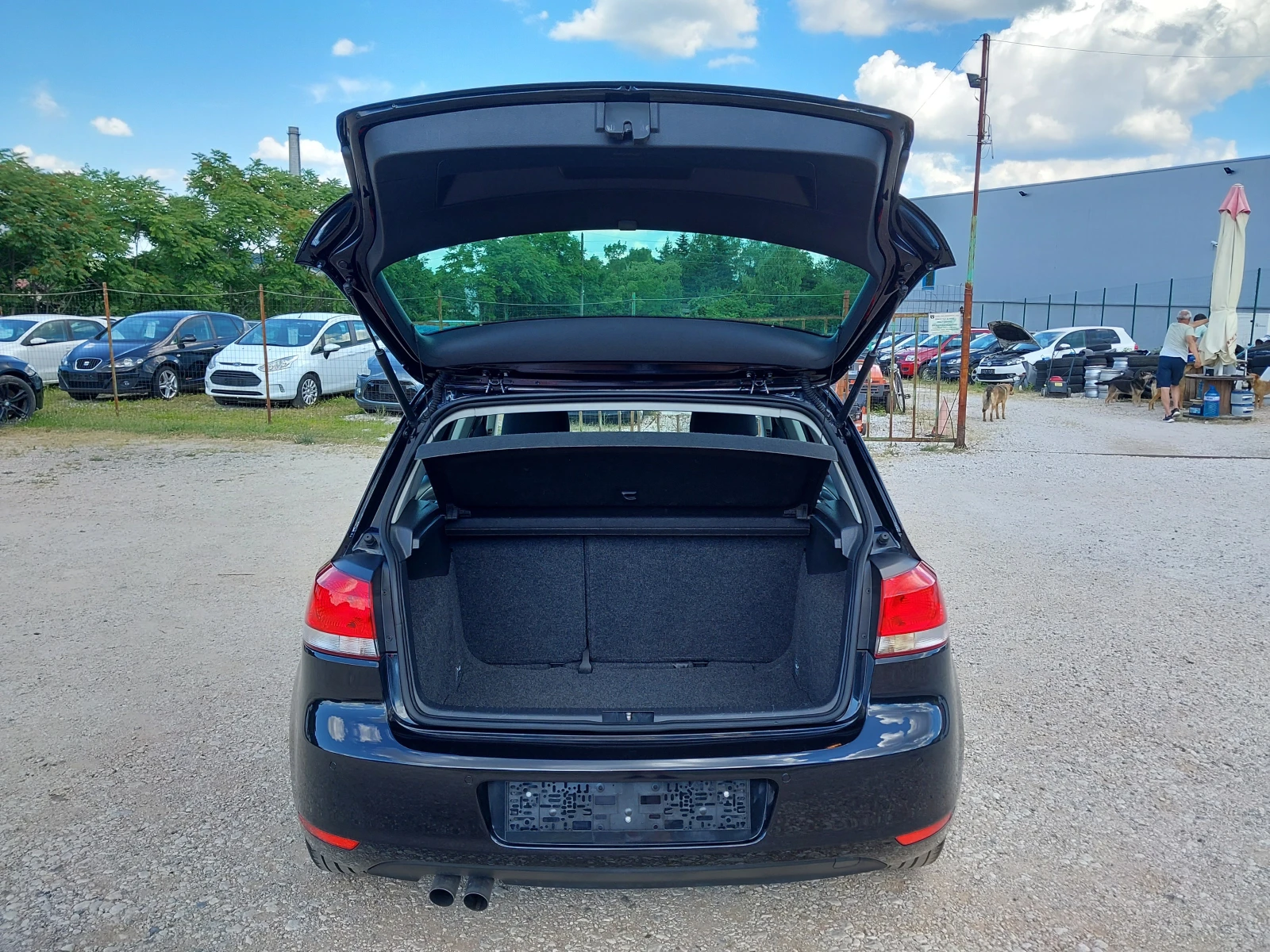 VW Golf 2.0- 110кс., снимка 9 - Автомобили и джипове - 55010741