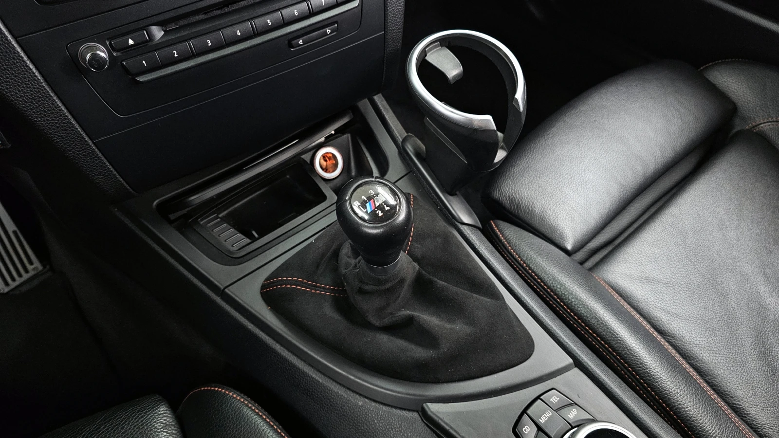 BMW 1M КРАЙНА ЦЕНА, снимка 9 - Автомобили и джипове - 55593713
