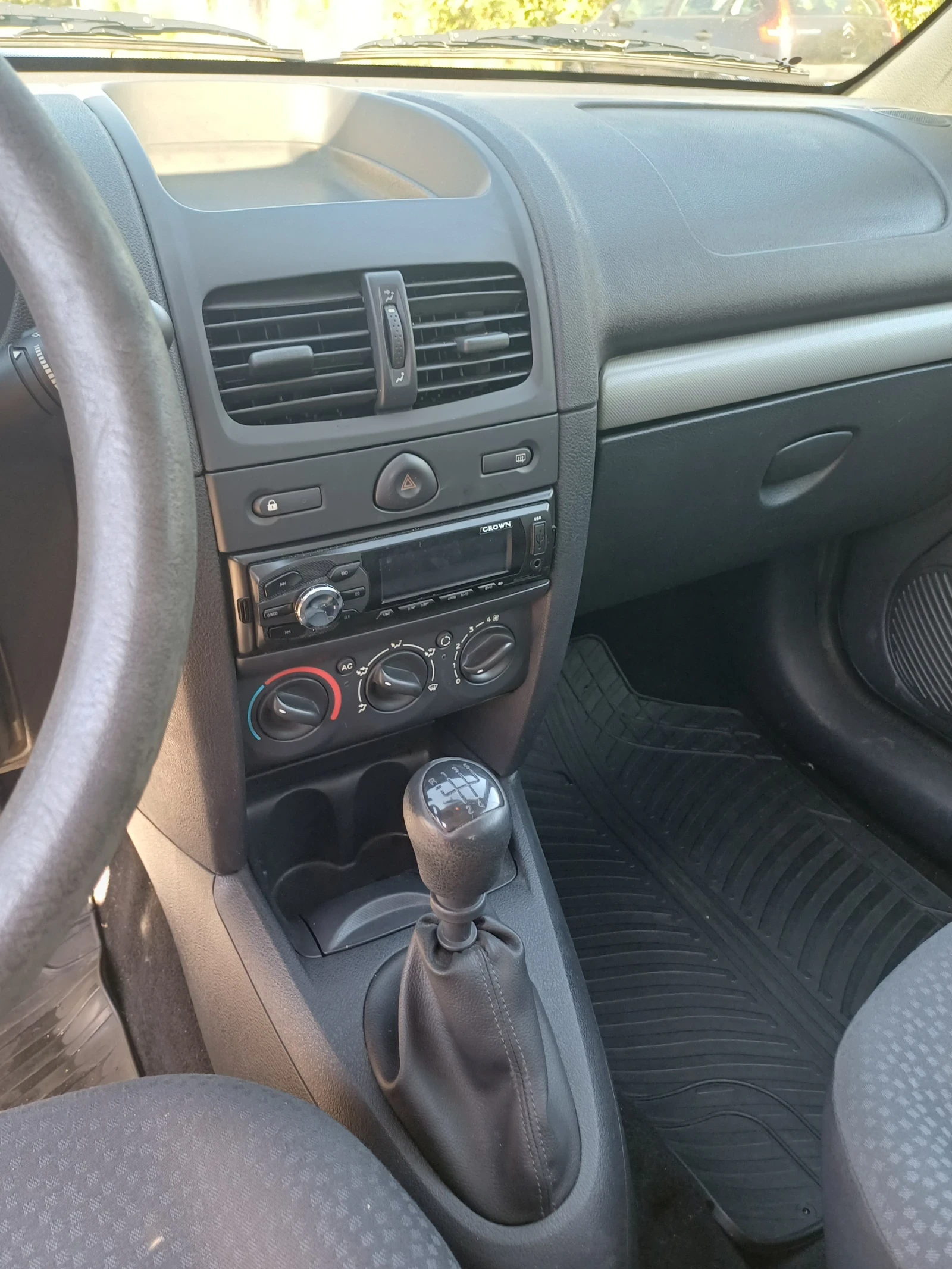 Renault Clio Storia, снимка 4 - Автомобили и джипове - 55680778