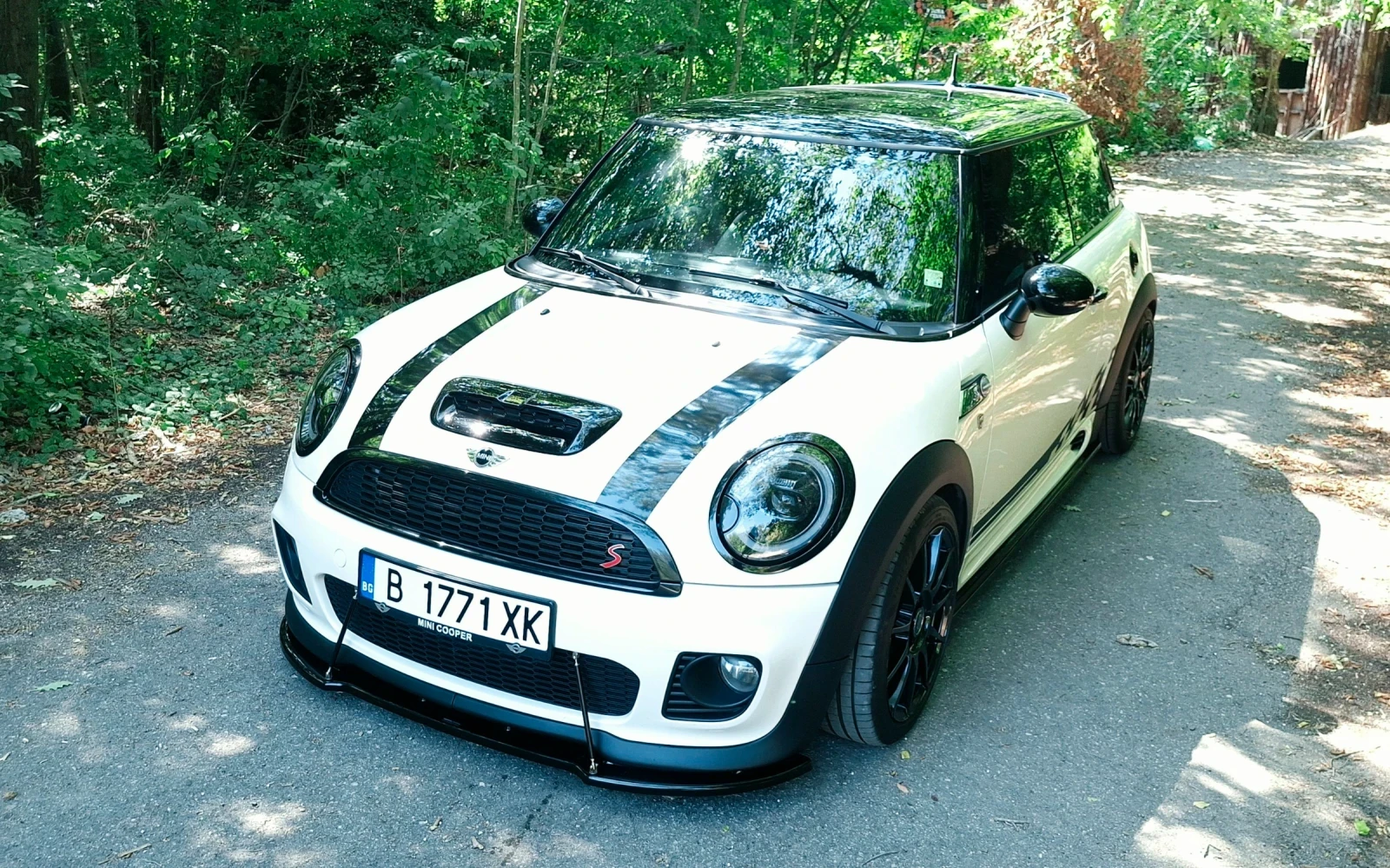 Mini Cooper s 1.6T JCW Optic