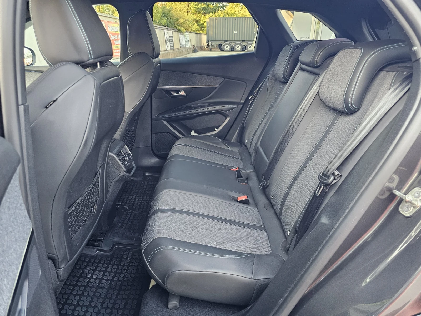 Peugeot 3008 Facelift/Dis/360c/FullLed, снимка 13 - Автомобили и джипове - 56041847