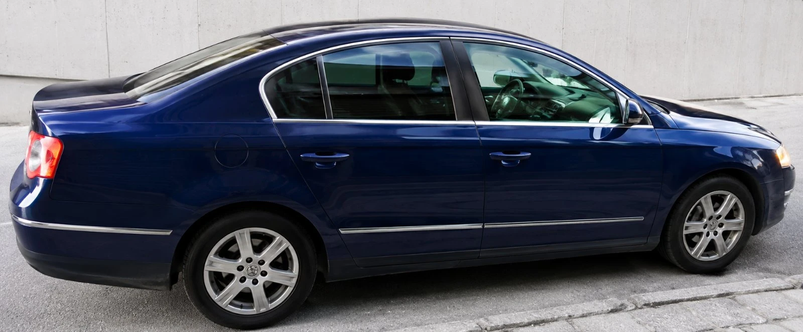 VW Passat, снимка 5 - Автомобили и джипове - 56524317