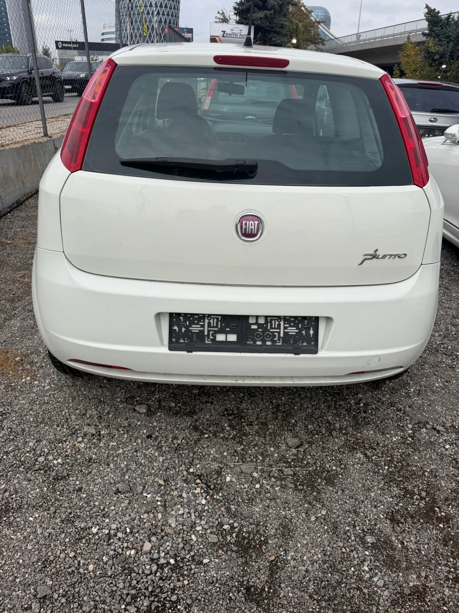Fiat Punto, снимка 4 - Автомобили и джипове - 56555459