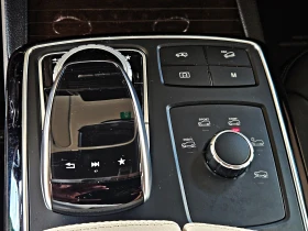 Mercedes-Benz GLE 400 AMG/360CAMERA/PANO/ПОДГРЕВ/CAR PLAY/AMBIENT/LIZING, снимка 13