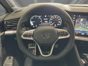 VW Touareg 3.0 TDI 4Motion = R-line = Гаранция, снимка 9