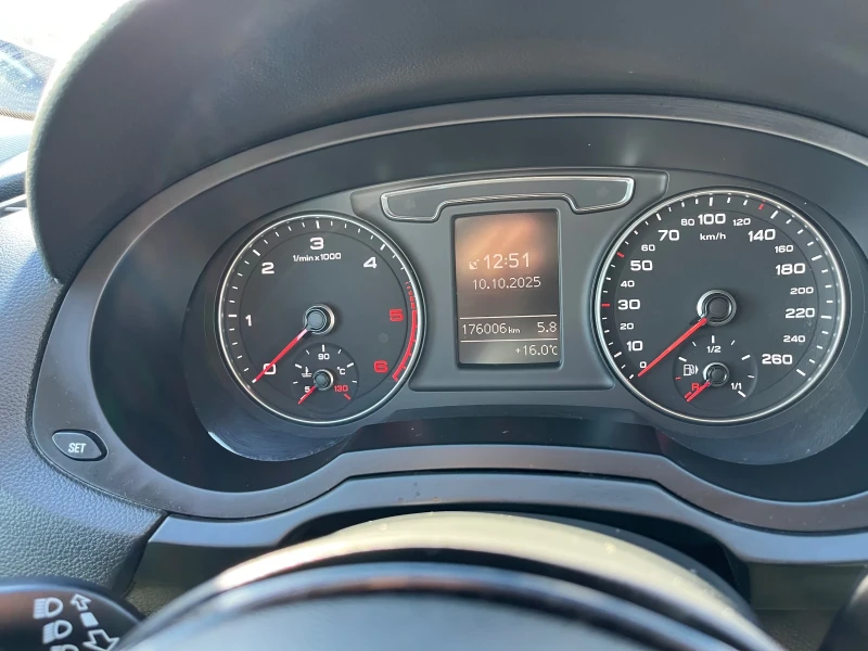 Audi Q3 2.0TDi quattro Face Business, снимка 13 - Автомобили и джипове - 51994132