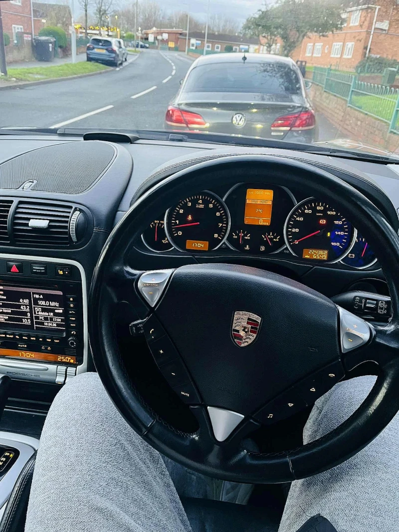 Porsche Cayenne 4.5 S V8 Сервизна История от Порше , снимка 10 - Автомобили и джипове - 52534440
