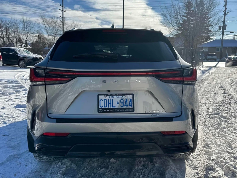 Lexus NX 350h CARFAX АВТО КРЕДИТ , снимка 4 - Автомобили и джипове - 52755224