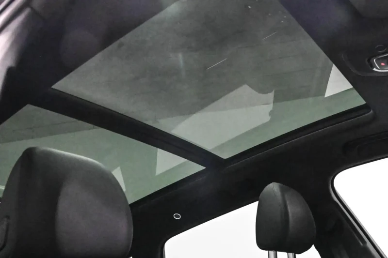 Audi Q7 Progressiv 55 TFSI* Quattro* 7-Passangers* , снимка 15 - Автомобили и джипове - 53122882