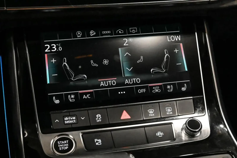 Audi Q7 Progressiv 55 TFSI* Quattro* 7-Passangers* , снимка 11 - Автомобили и джипове - 53122882