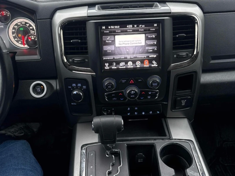 Dodge RAM 1500 * Navi* Keyless* 4x4* , снимка 9 - Автомобили и джипове - 53310970