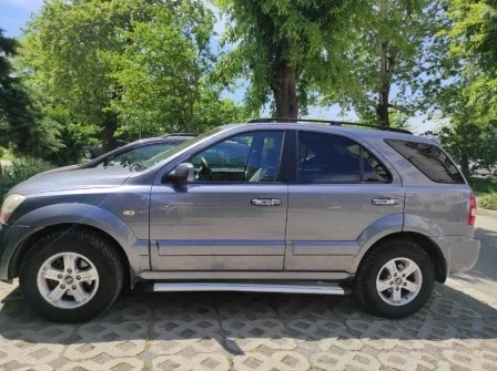 Kia Sorento, снимка 4 - Автомобили и джипове - 52855756