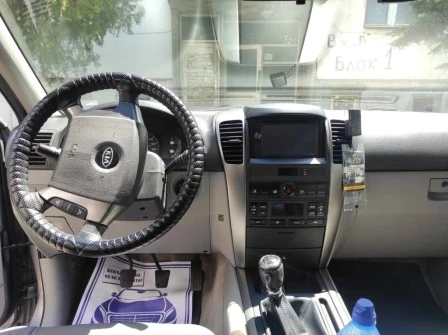 Kia Sorento, снимка 12 - Автомобили и джипове - 52855756
