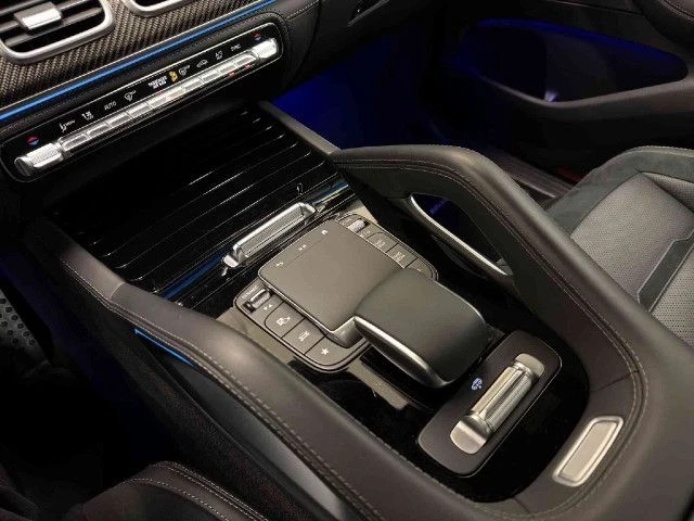 Mercedes-Benz GLE 63 S AMG 4MATIC* FACELIFT* NIGHT* ПАНО* BURM* 360* ГАРАНЦИЯ, снимка 11 - Автомобили и джипове - 53404688