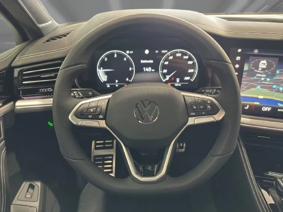 VW Touareg 3.0 TDI 4Motion = R-line = Гаранция, снимка 9 - Автомобили и джипове - 55737366