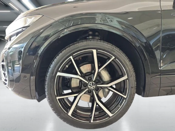 VW Touareg 3.0 TDI 4Motion = R-line = Гаранция, снимка 6 - Автомобили и джипове - 55737366