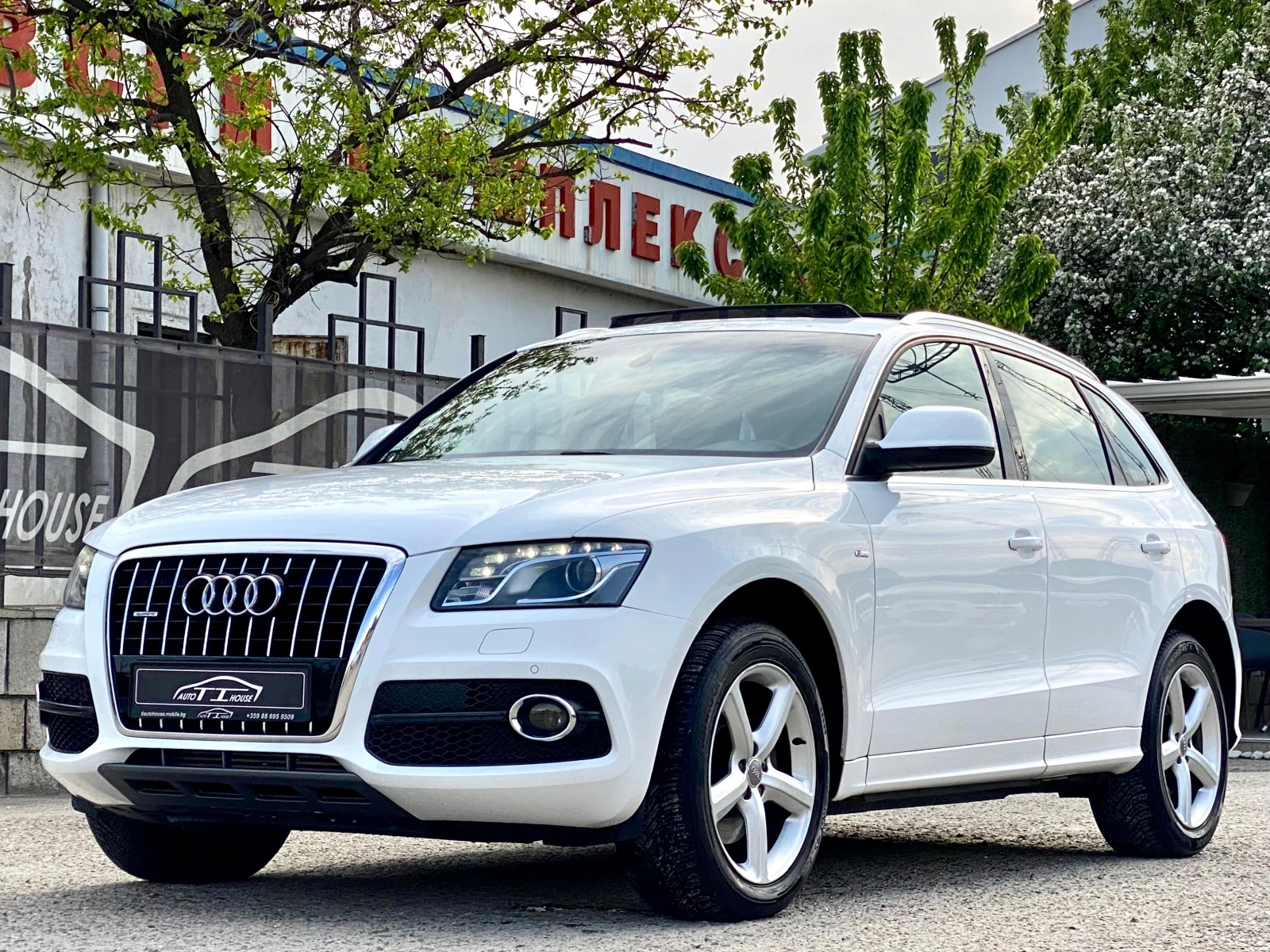Audi Q5 S-Line* Pano* Full*  - изображение 6