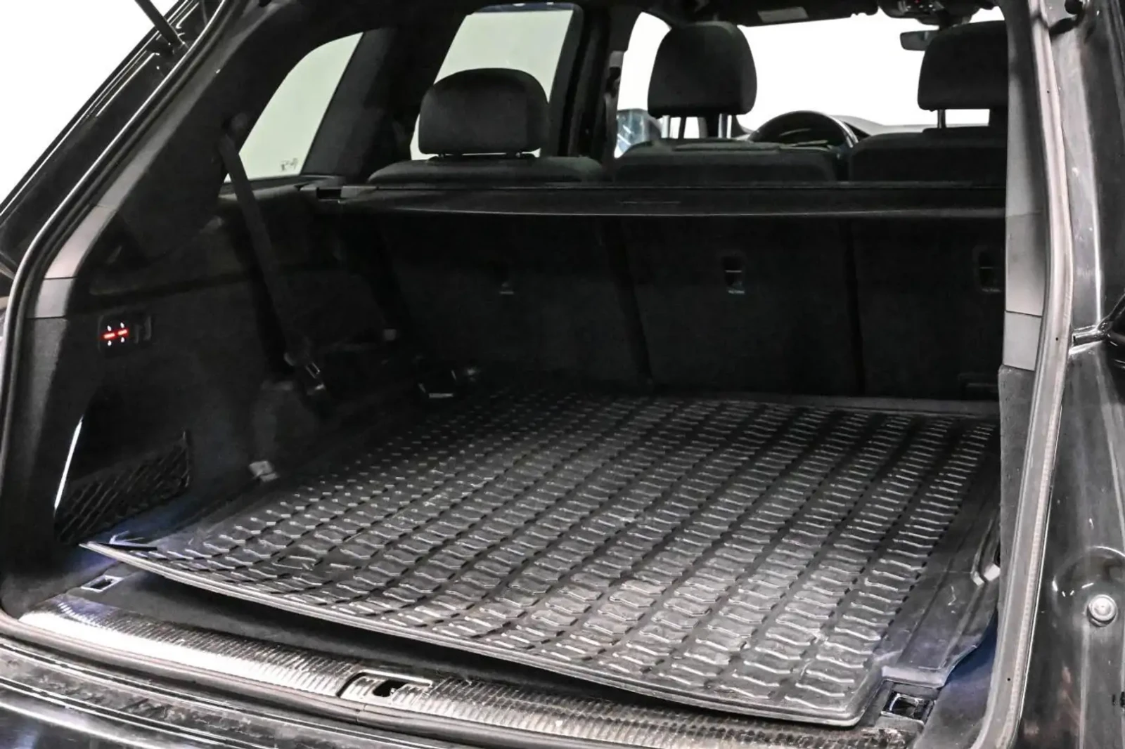 Audi Q7 Progressiv 55 TFSI* Quattro* 7-Passangers*  | Mobile.bg � ����������� 17