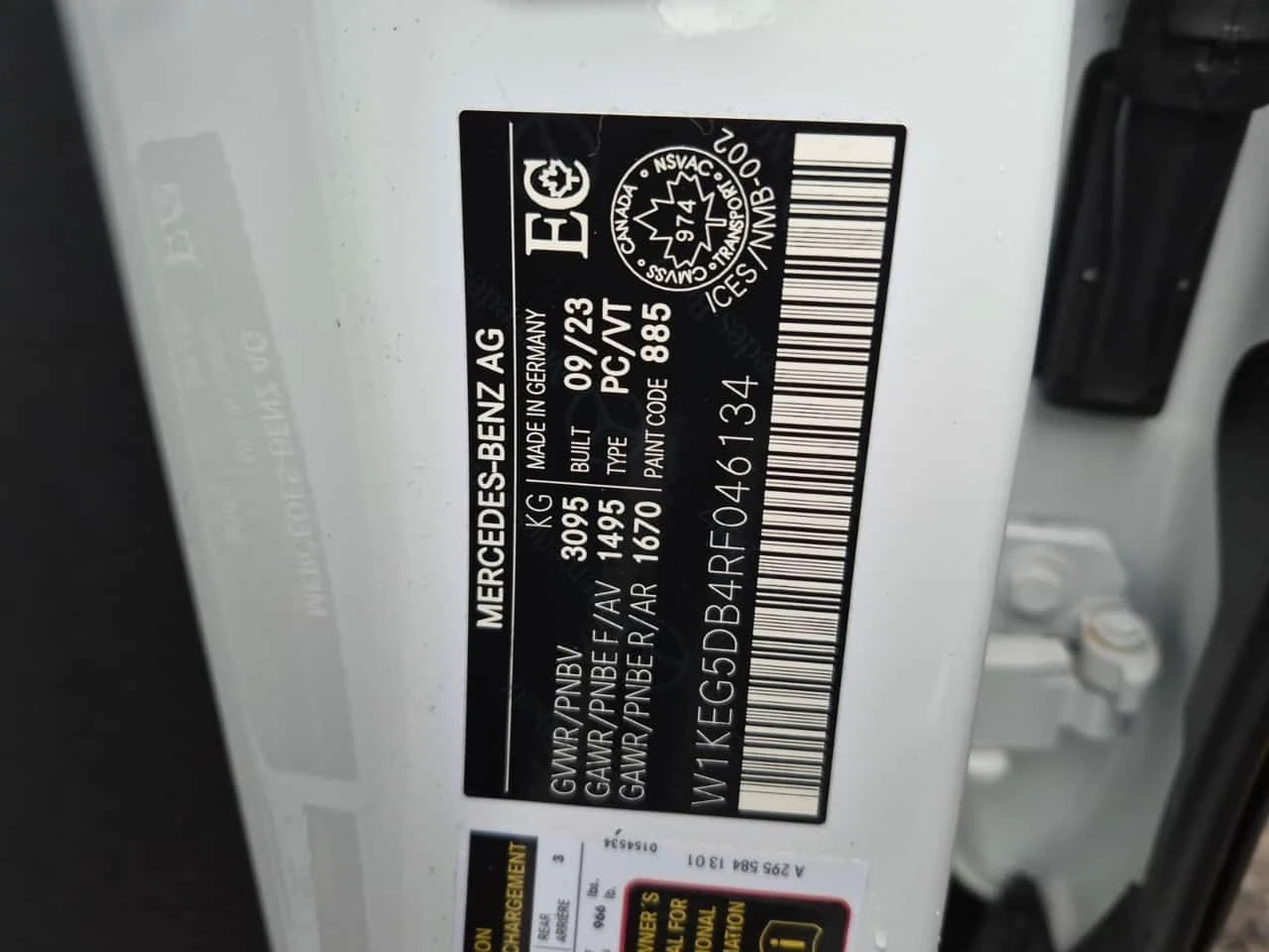 Mercedes-Benz EQE AMG| BURMESTER| HEAD-UP| 360 КАМЕРИ| PANO| CARFAX|, снимка 15 - Автомобили и джипове - 54135638